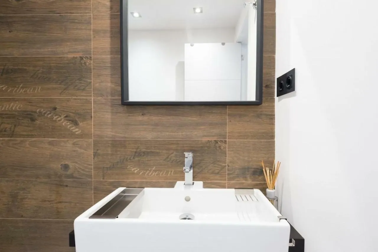 Malaga Beach Apartment